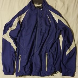 Brooks running windbreaker